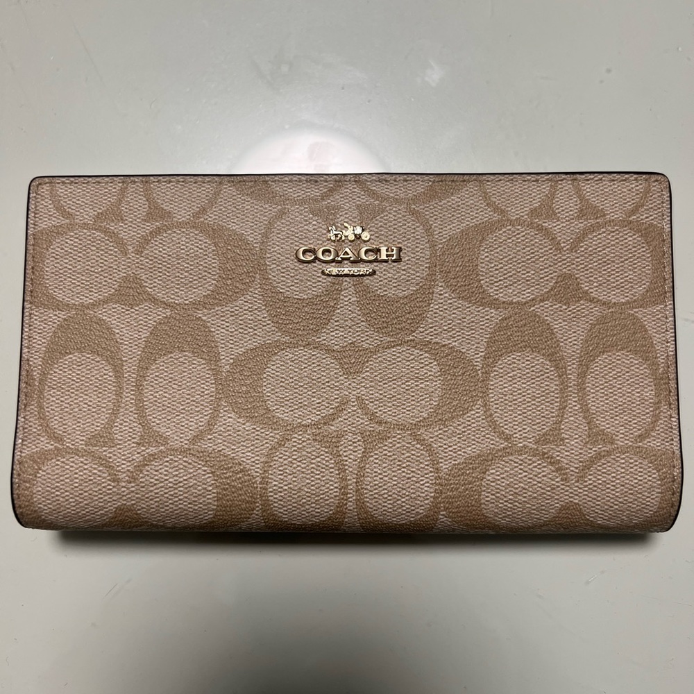 Coach wallet